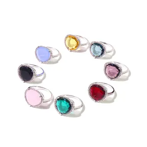 Luxus Kupfer Bunt Zirkon Ring Mikro Eingelegt Dreieck Herzform Kristall Ring Versilbert Schmuck Für Damen Party Hochzeit Geschenk