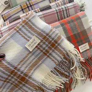 British Retro Plaid Scarf For Women Winter Thick Warm Large Shawl Wraps With Tassels Classic Checkered Soft Scarf