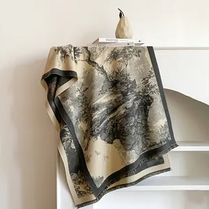 Écharpe châle en imitation cachemire style peinture à l'encre avec motifs paysagers
