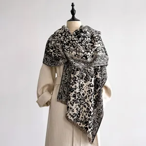 Écharpe Vintage Imprimé Léopard Et Serpent Avec Glands Pour Femmes Hiver Chaud Imitation Cachemire Grand Châle Mode