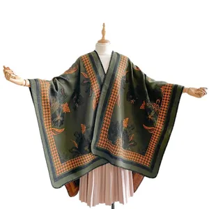 Floral houndstooth thick shawl poncho in vintage dark green for women winter warmth