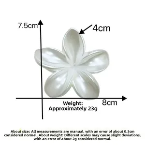 Spécifications de taille pour une pince à cheveux fleur de frangipanier blanc nacré