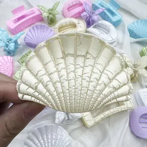 Pinze per capelli a fiore color dopamina con trama incrinata per acconciature eleganti