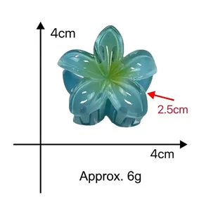 Dettaglio molletta per capelli a fiore 4cm con sfumatura blu e misure di grandezza
