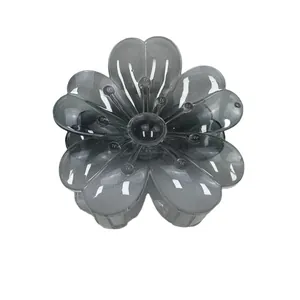 Pinza per capelli a forma di fiore grigio fumo traslucido per vacanze al mare