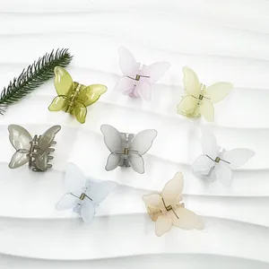Élégante Pince à Cheveux Papillon Givré pour Femmes Douce Épingle à Cheveux en Résine Transparente Accessoires de Cheveux
