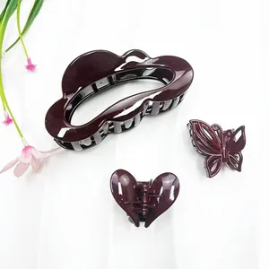 Set di pinze per capelli rosso bordeaux eleganti con design a farfalla e cuore