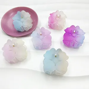 Cute Flower Hair Claw Clip Gradient Matte Resin Color Clashing Shark Clip For Women Girls Sweet Korean Style Hair Accessory
