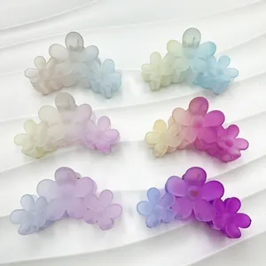 Gradient Frosted Flower Hair Claw Clip Large Matte Resin Frangipani Shark Clip Sweet Floral Hair Accessories For Women Daily Styling