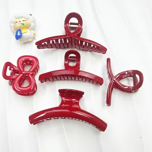 Pince à Cheveux Élégante Rouge Ancora pour Femmes en Résine Plastique Brillante Style Nœud et Cintre Accessoires Géométriques
