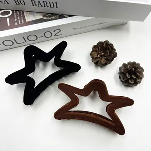 Korean Style Flocked Star Hair Claw Clip Elegant Velvet Hollow Star Hair Clamps Non-Slip Large Hair Accessories For Women