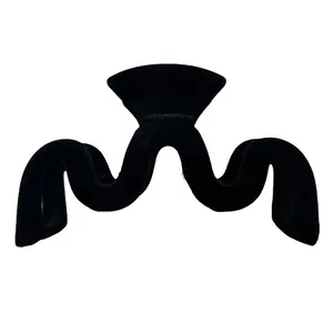 Large vintage black velvet flocked wavy hair claw clip for women's thick hair accessory
