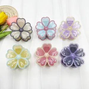 Lot de 6 pinces à cheveux fleurs en résine colorée au style élégant et printanier