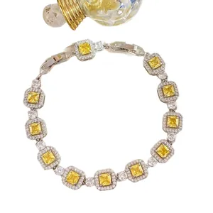 Funkelndes Armband mit gelben quadratischen Kristallen und Zirkonia in Silber-Optik
