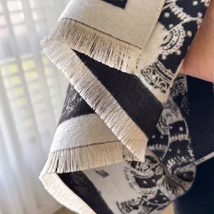 Thick elephant pattern cashmere-feel scarf with black and white jacquard weave fringes