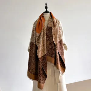 Women Vintage Paisley Scarf With Tassels Polyester Pashmina Shawl Warm Winter Autumn Wraps Large Printed Scarf For Daily Wear