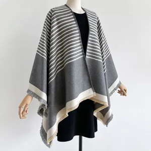 Damen Gestreift Quasten Poncho Cape Kaschmir-Imitat Warm Farbblock Schal Umhang Für Winter Herbst Ethno-Stil Mode