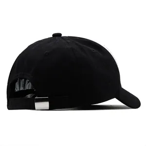 Casquette de baseball en coton noir minimaliste avec boucle de réglage en métal argenté