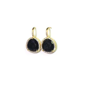 Boucles d'oreilles gouttes noires irrégulières dorées avec accents de zircon blanc