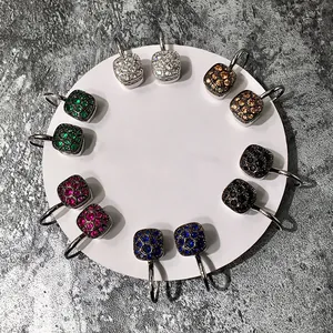 Τετράγωνα σκουλαρίκια micro-pave με χρωματιστά ζιργκόν σε έξι διαφορετικά χρώματα