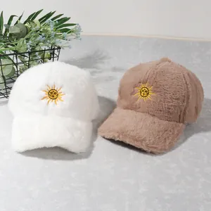 Casquettes de baseball en peluche blanche et kaki avec broderie soleil pour l'hiver doux