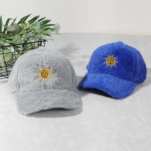 Casquettes de baseball d'hiver en peluche grise et bleue avec broderie de soleil