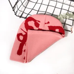 Pink and red jacquard knit beanie hat with street style hip-hop pattern for autumn and winter
