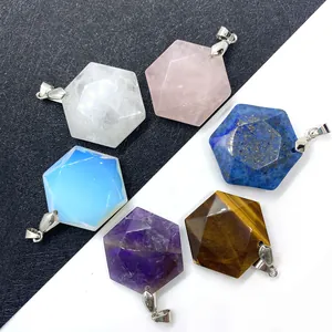 Sechseckige Edelsteinanhänger aus Amethyst, Quarz und Tigerauge mit Silberösen