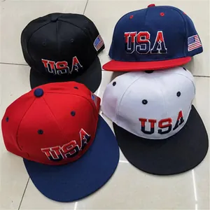 Snapback Hip-Hop Hüte mit USA 3D-Stickerei und US-Flagge in vier Farbkombinationen
