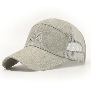 Breathable mesh baseball cap in grey with 3D M embroidery for summer outdoor sun protection
