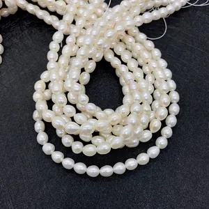 Witte zoetwaterparels in rijstvorm van hoge kwaliteit voor doe-het-zelf sieraden