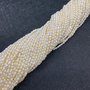 Brins de perles d'eau douce blanches en forme de riz pour bijoux DIY