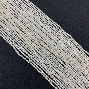 Brins de perles d'eau douce blanches en forme de riz pour création de bijoux DIY