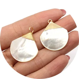 Pendentifs naturels en nacre en forme d'éventail avec fil doré pour la création de bijoux DIY