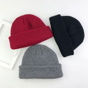 Bonnet en Tricot Chaud d'Hiver Unisexe Avec Rebord Côtelé en Lin Skull Cap pour Hommes Femmes Décontracté Couleur Unie Couvre-chef d'Extérieur