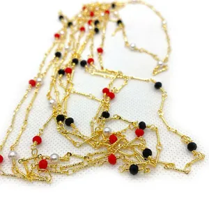Cadena de cobre dorado con cristales rojos negros y perlas para manualidades de joyería