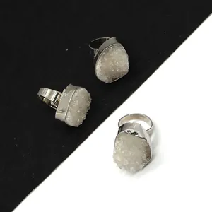 Natural White Druzy Crystal Ring For Women Irregular Raw Stone Adjustable Silver Plated Bezel Setting Fashion Jewelry