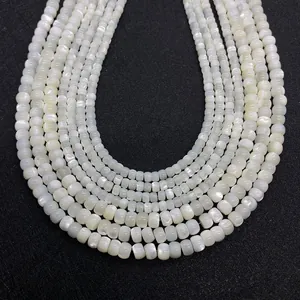 Polierte weiße Muschelperlen in flacher runder Form für DIY-Schmuck und Halsketten