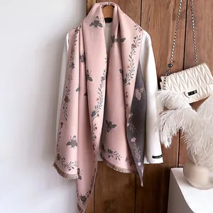Elegant vintage pink and grey floral bee jacquard cashmere scarf with fringe details
