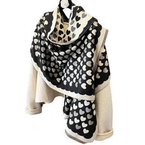 Thick warm heart pattern scarf for women with elegant wavy edges in black and white