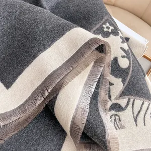 Double-sided floral cashmere scarf with elegant fringe and thick warm texture