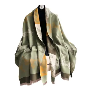 Thick zebra pattern poncho with contrast color blocking and tassels for autumn winter wear