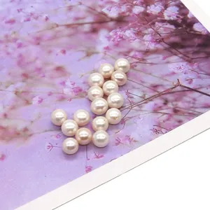Gepolijste lichtroze zoetwaterparels met boorgaten voor DIY-sieraden maken