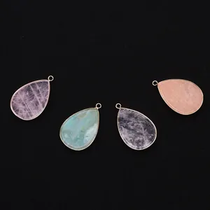 Lot de quatre pendentifs en pierre naturelle en forme de goutte avec bords dorés pour bijoux