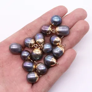 Pendenti in perle d'acqua dolce nere naturali con cappucci dorati per la creazione di gioielli