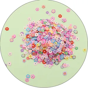 Ciondoli colorati a fiore in argilla polimerica per gioielli fai-da-te e nail art