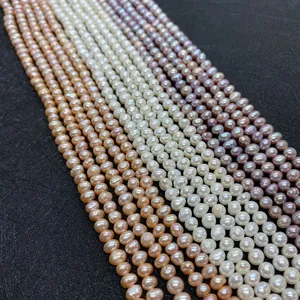 Natürliche Süßwasserperlenstränge in Weiß Rosa und Violett für DIY Schmuckdesign