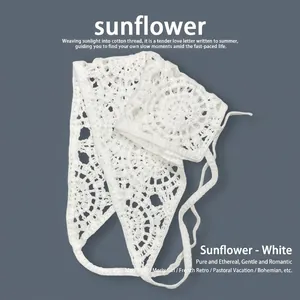Bandana blanc au crochet avec motif tournesol ajouré et attaches réglables
