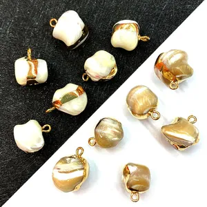 Ciondolo in Conchiglia Naturale Forma a Dente Irregolare Con Bordo Placcato Oro per Collana Orecchini DIY Gioielli Donna