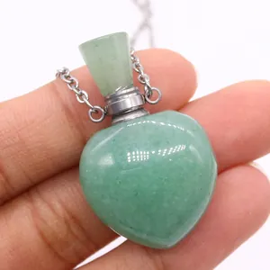 Collana con ciondolo a forma di cuore in pietra naturale verde per oli essenziali e profumi